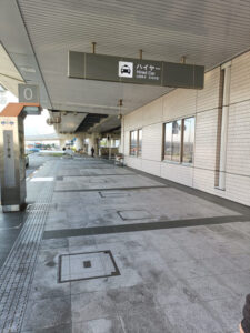 羽田空港第1ビルの屋外ハイヤー乗り場