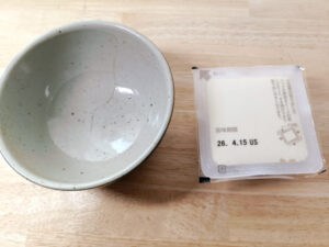 耐熱皿と豆腐150g